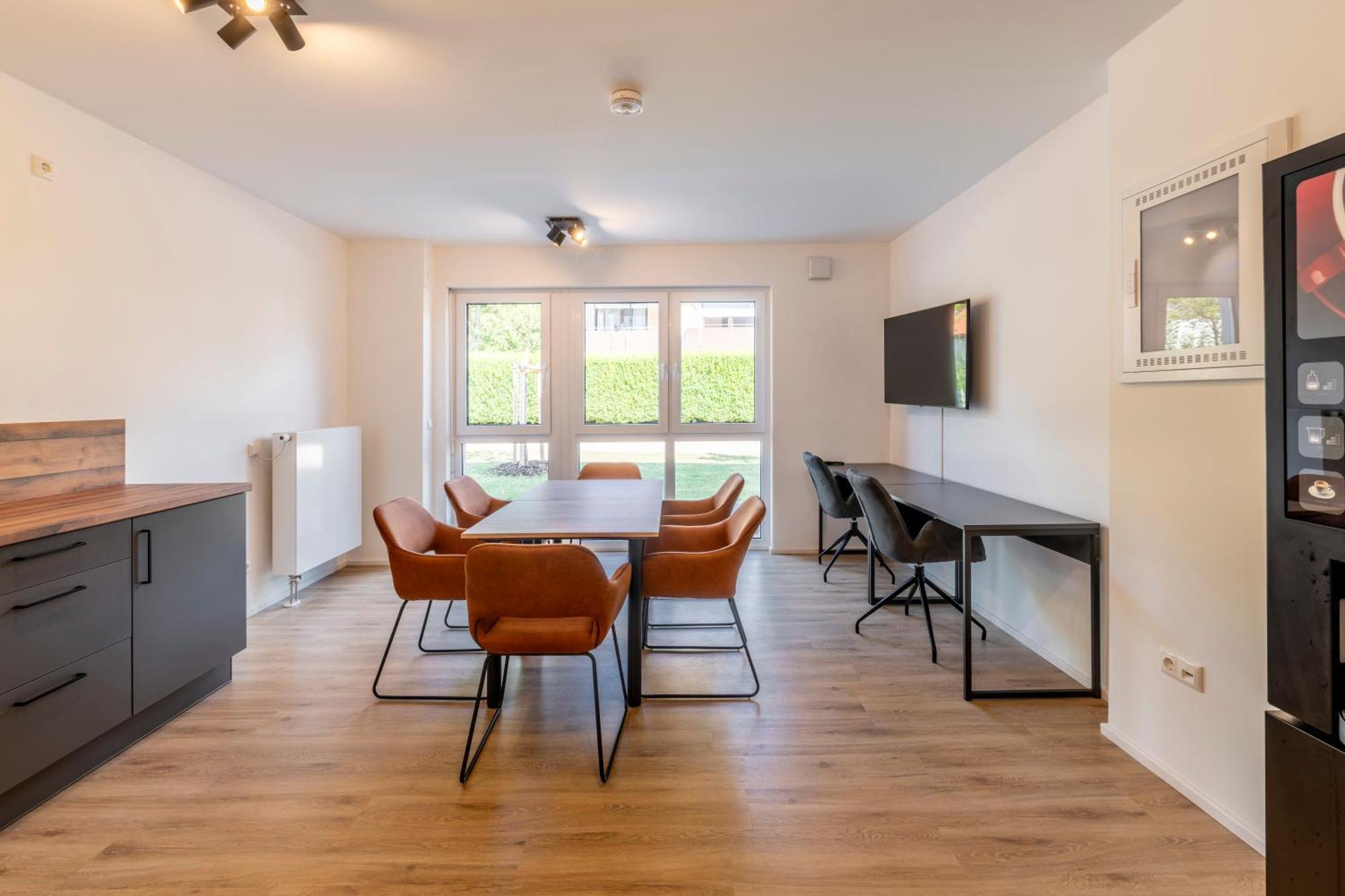 Vr-Serviced Apartments Wuerzburg Estenfeld Екстериор снимка