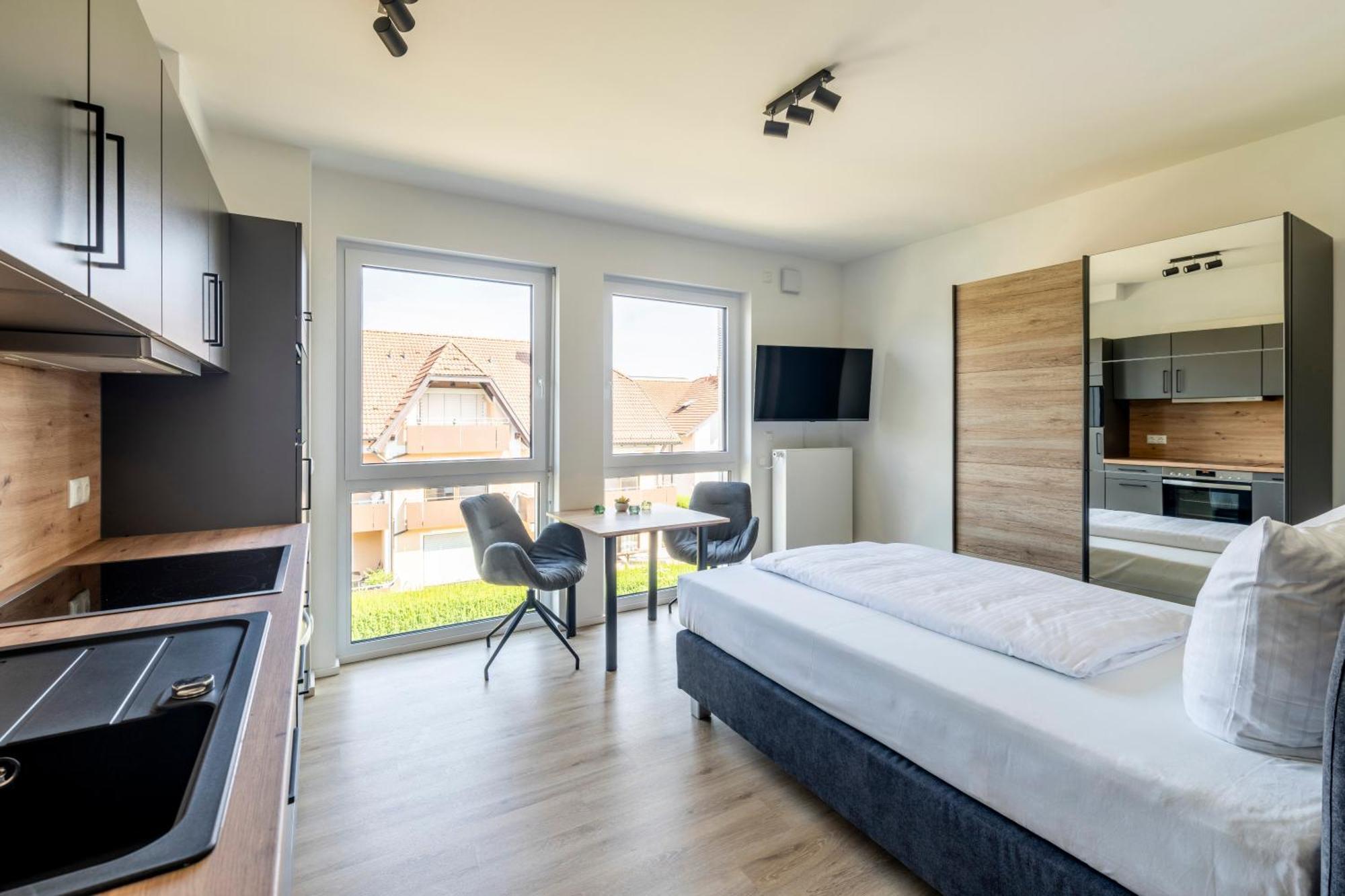 Vr-Serviced Apartments Wuerzburg Estenfeld Екстериор снимка