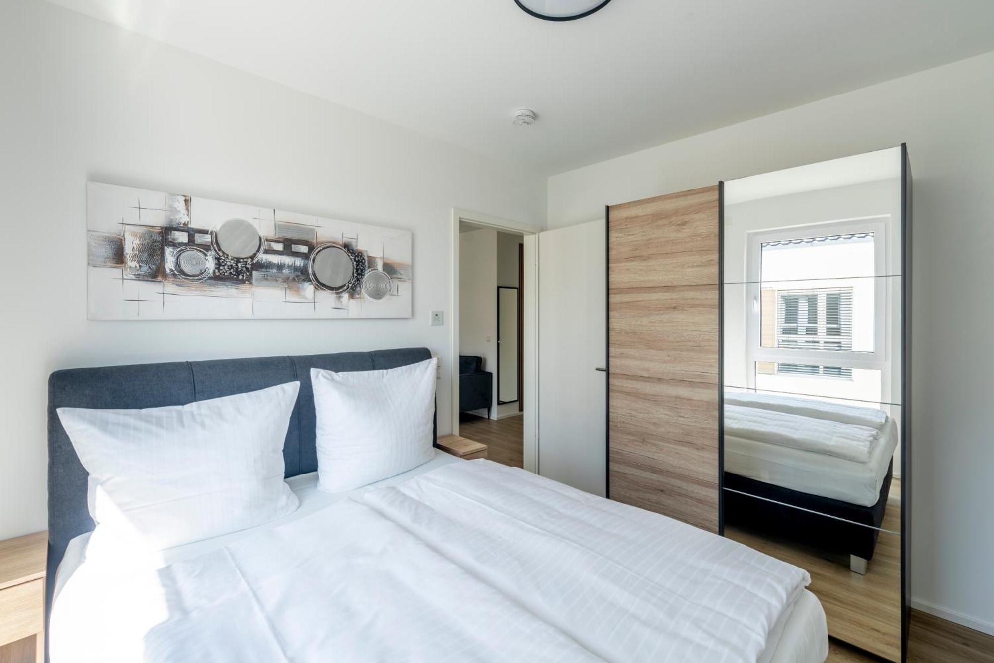 Vr-Serviced Apartments Wuerzburg Estenfeld Екстериор снимка