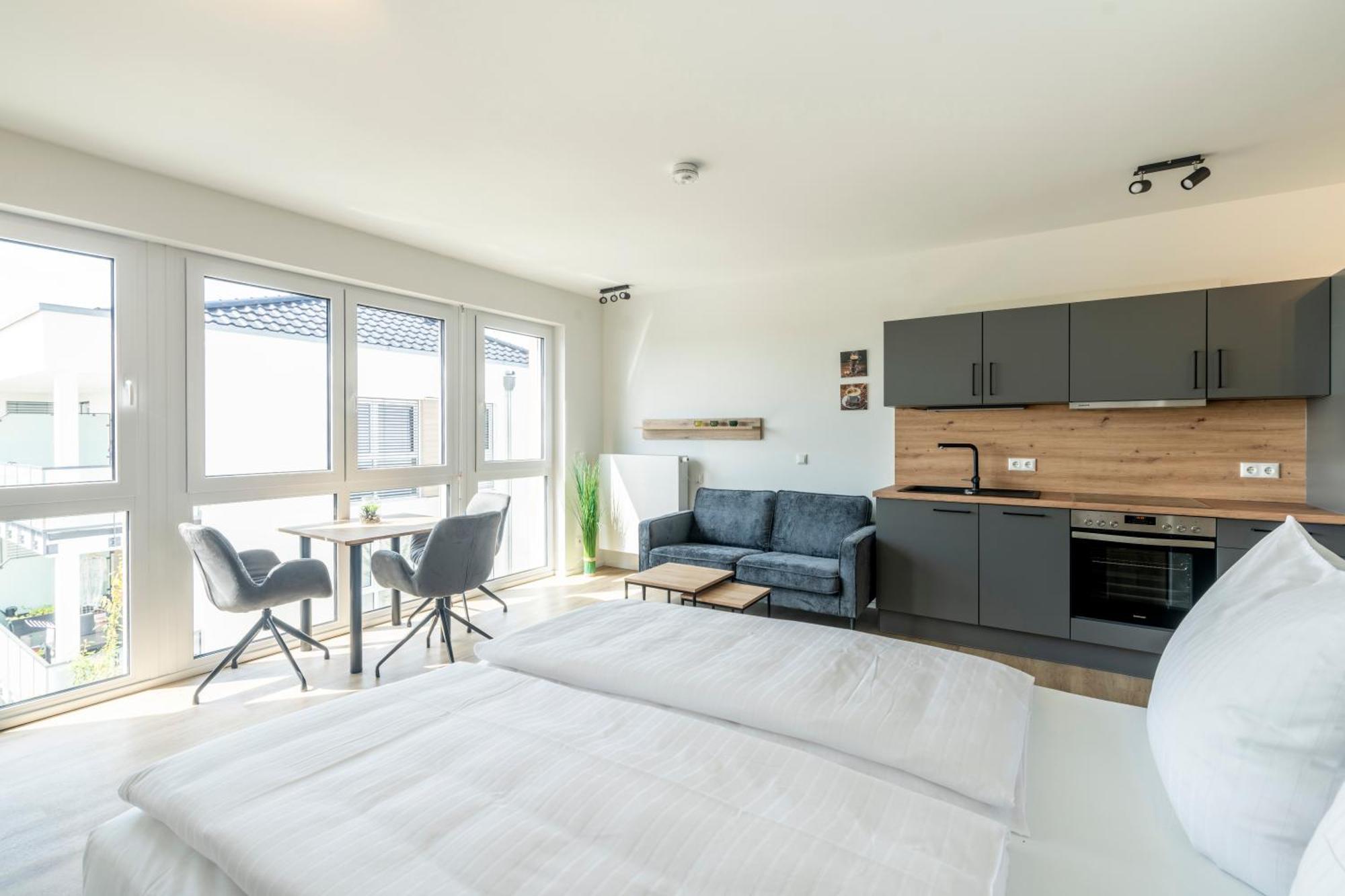 Vr-Serviced Apartments Wuerzburg Estenfeld Екстериор снимка