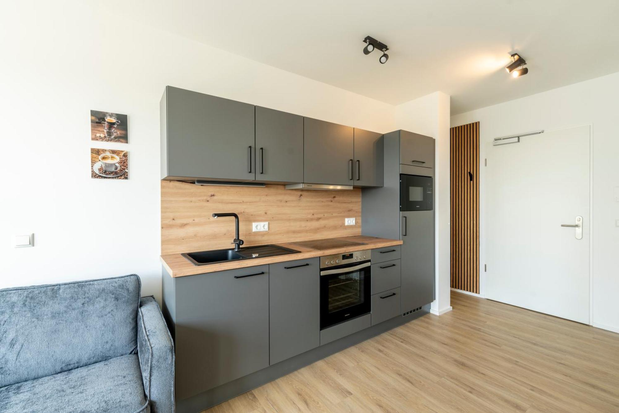 Vr-Serviced Apartments Wuerzburg Estenfeld Екстериор снимка