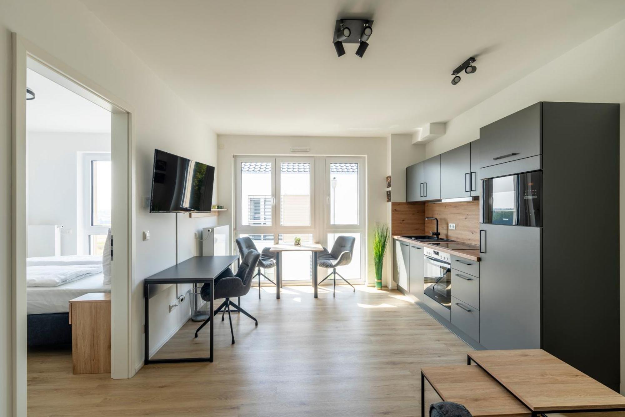 Vr-Serviced Apartments Wuerzburg Estenfeld Екстериор снимка