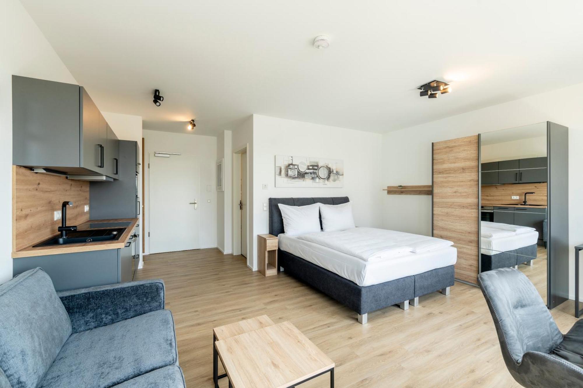 Vr-Serviced Apartments Wuerzburg Estenfeld Екстериор снимка