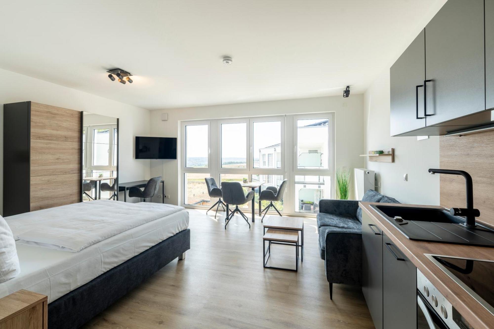 Vr-Serviced Apartments Wuerzburg Estenfeld Екстериор снимка